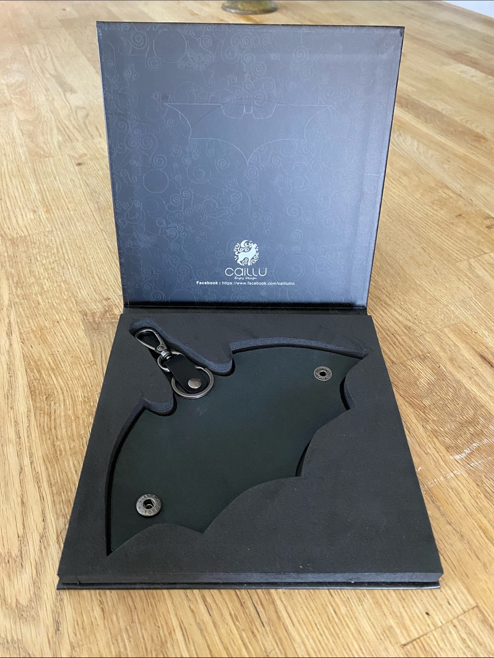 Black Batwing Leather Keychain with rings